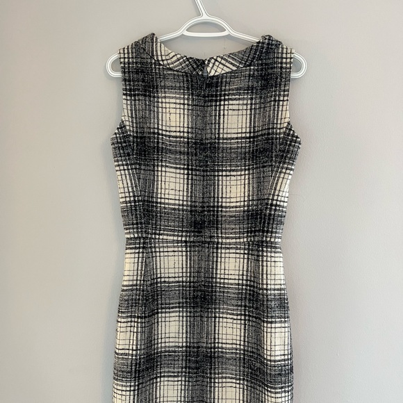 Authentic Oscar De la renta wool sleeveless dress - Picture 3 of 11